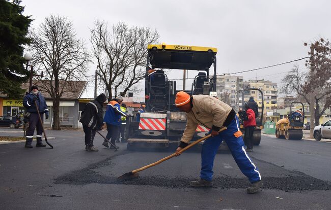 Община Разград: Приключи ремонтът на паркинга на ул. „Грънчарска“ 