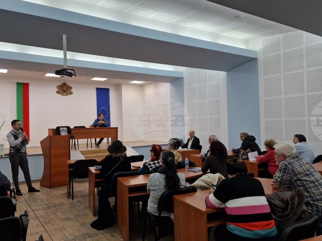 Свищов - Георги Драмбозов - стихосбирки - представяне