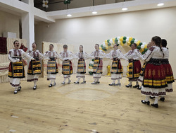 Село Гложене –  Илияна Йотова - читалище - 125 години