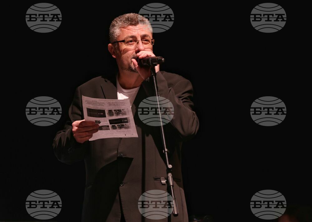 Бургас - Държавна Опера - "Любов, шампанско и кан-кан"