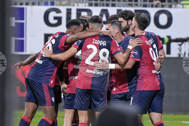 Каляри се наложи над Верона в мач от италианското футболно първенство