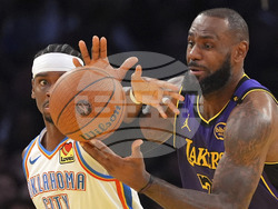 APTOPIX Thunder Lakers Basketball