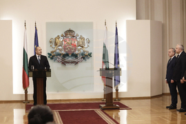 Румен Радев - служебно правителство