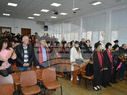 Хасково - Регионален център за дистанционно обучение към УНСС - дипломиране