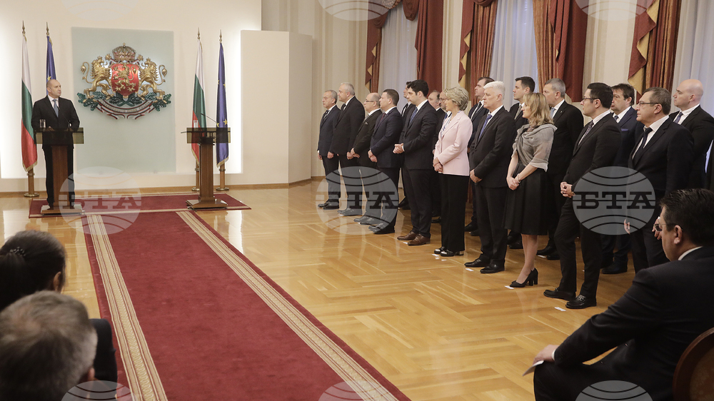 Румен Радев - служебно правителство