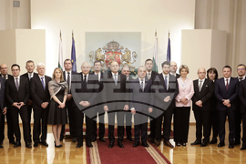 Румен Радев - служебно правителство