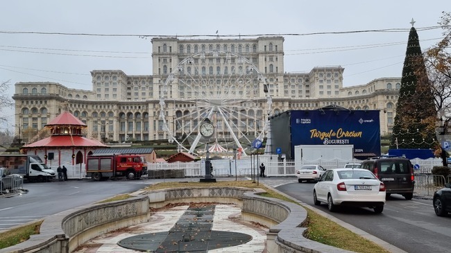 Най-големият Коледен базар в Румъния бе открит в Букурещ 