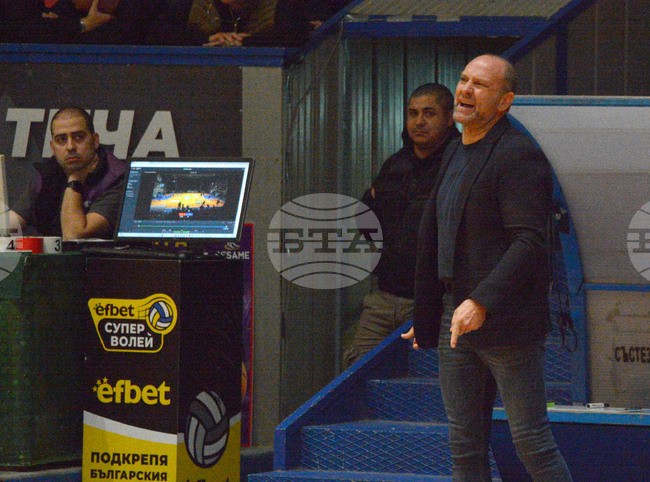 "Доста се борихме, не заслужавахме чак такава разлика накрая", каза треньорът на Левски Константин Папазов