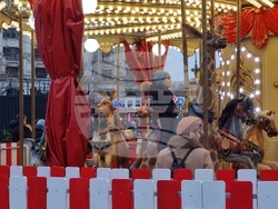 Румъния - Букурещ - Коледен базар - откриване