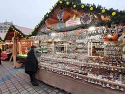 Румъния - Букурещ - Коледен базар - откриване