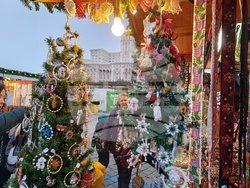 Румъния - Букурещ - Коледен базар - откриване