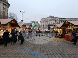 Румъния - Букурещ - Коледен базар - откриване