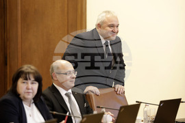 Министерски съвет - служебен кабинет - първо заседание