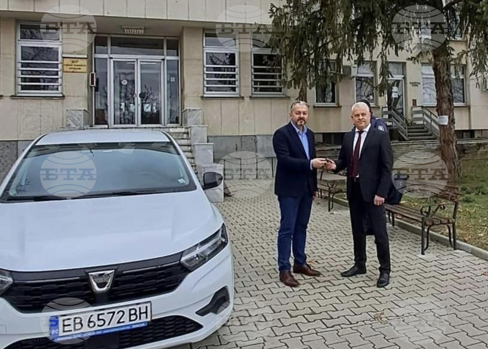 Община Севлиево дари нов автомобил за нуждите на районните полицейски инспектори