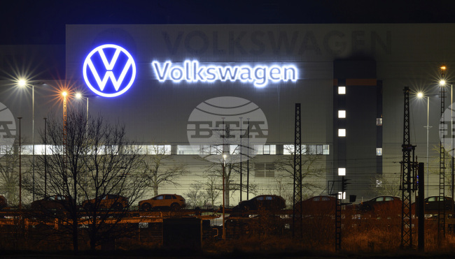 "Фолксваген" отчете значителен спад на печалбата си през първото тримесечие на годината
