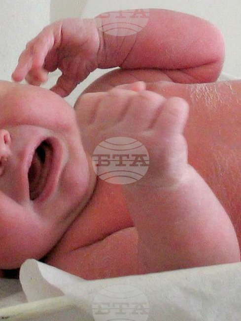 Първото бебе за 2025 година в Пазарджик е момче