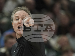 Wizards Bucks Basketball