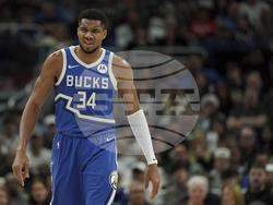 Wizards Bucks Basketball
