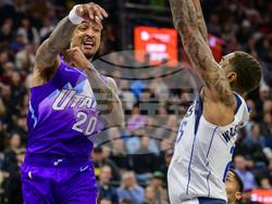 Mavericks Jazz Basketball