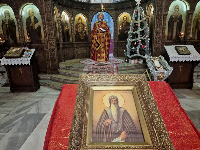 Търговище - неделна служба - храм „Св. Йоан Рилски“