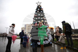 Коледна елха - деца - София