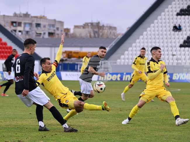 Ботев постигна минимален успех над Локомотив в дербито на Пловдив