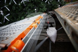 Коледна украса - поставяне