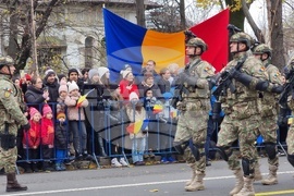 Румъния - Букурещ - военен парад