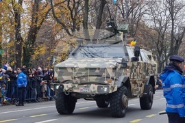 Румъния - Букурещ - военен парад