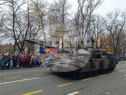 Румъния - Букурещ - военен парад