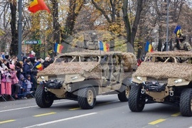 Румъния - Букурещ - военен парад