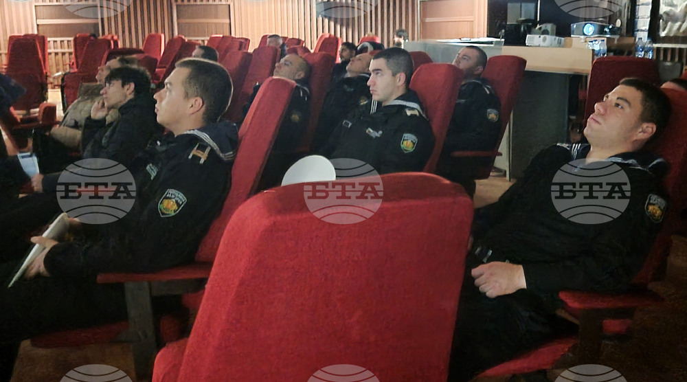 Варна - ВВМУ - Ден на Антарктида