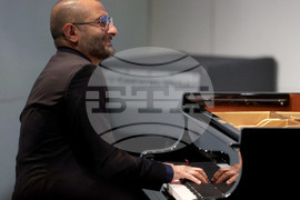 Варна - Живко Петров трио JP3 - нов албум - представяне