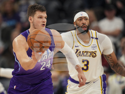 Lakers Jazz Basketball