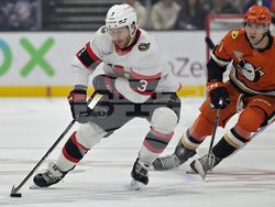 Senators Ducks Hockey