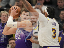 Lakers Jazz Basketball