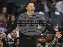 Spurs Kings Basketball
