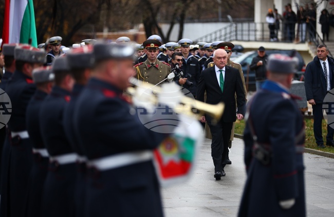 PM Asks Finance Ministry to Make Sure Defence Budget Is Over 2% of GDP