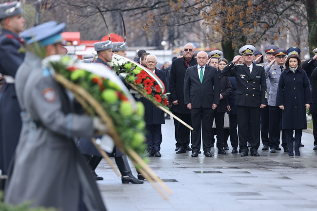 Премиерът Главчев: Готови сме с бюджета за догодина, еврозоната е приоритет