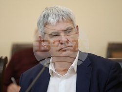 Министерство на транспорта и съобщенията - открита дискусия