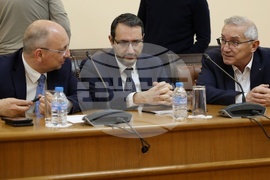 Министерство на транспорта и съобщенията - открита дискусия