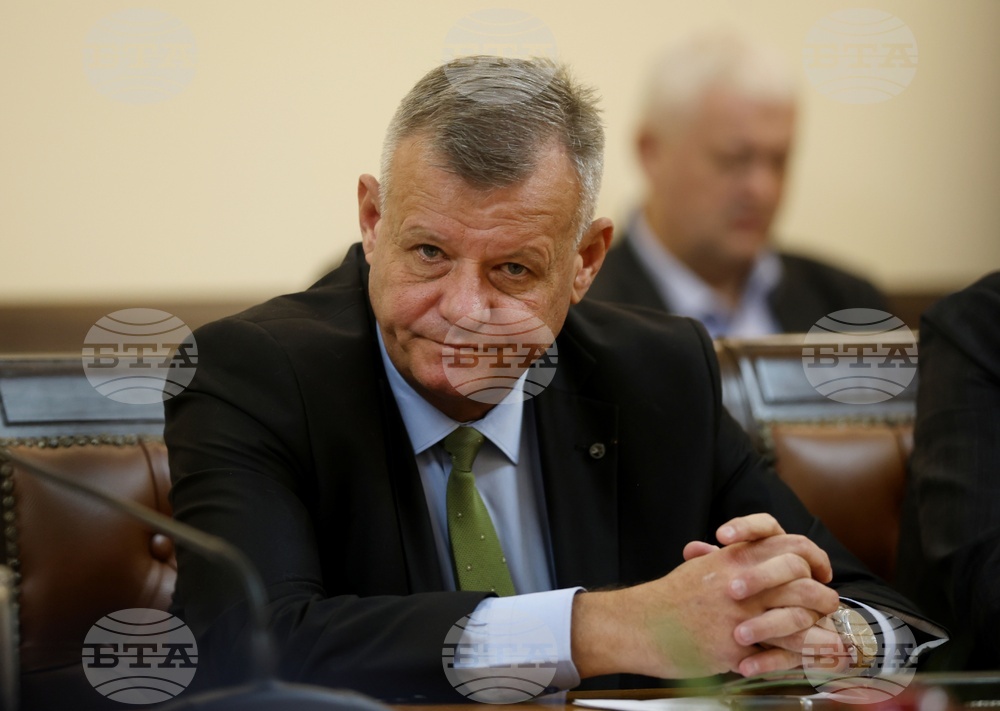 Министерство на транспорта и съобщенията - открита дискусия