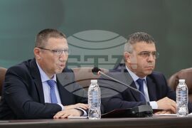 НСлС - Борислав Сарафов - Национално съвещание на административните ръководители на прокуратури в страната и МВР