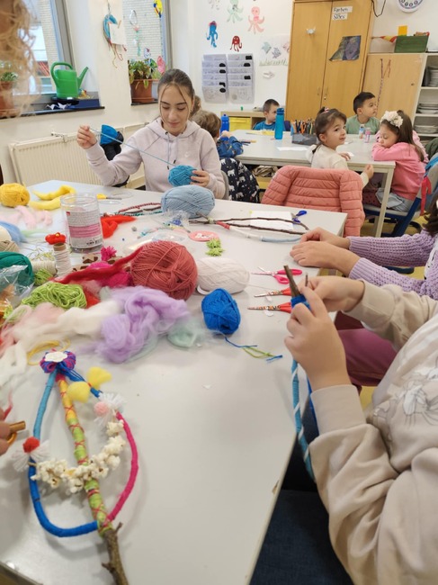 Концерт „Фолклорна магия по Коледа“ организира училище „Аз съм българче“ в Германия