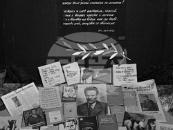 Издания на съчиненията на Никола Вапцаров