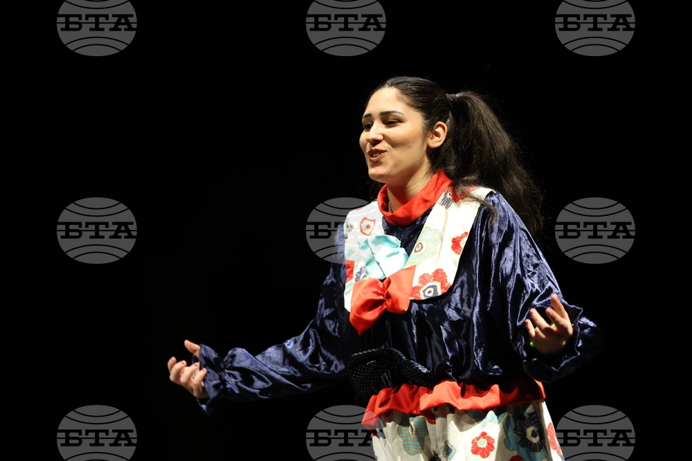 Благоевград - „Топла приказка от сняг” - благотворителен спектакъл