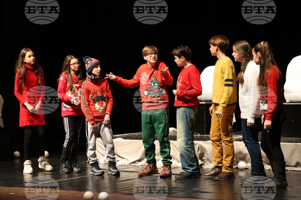 Благоевград - „Топла приказка от сняг” - благотворителен спектакъл