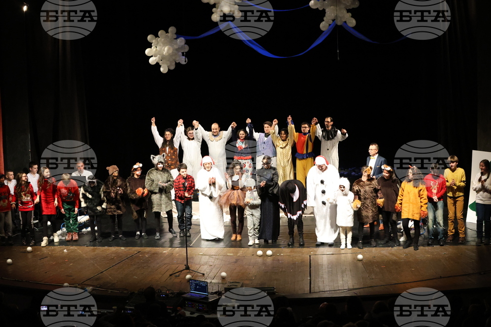 Благоевград - „Топла приказка от сняг” - благотворителен спектакъл