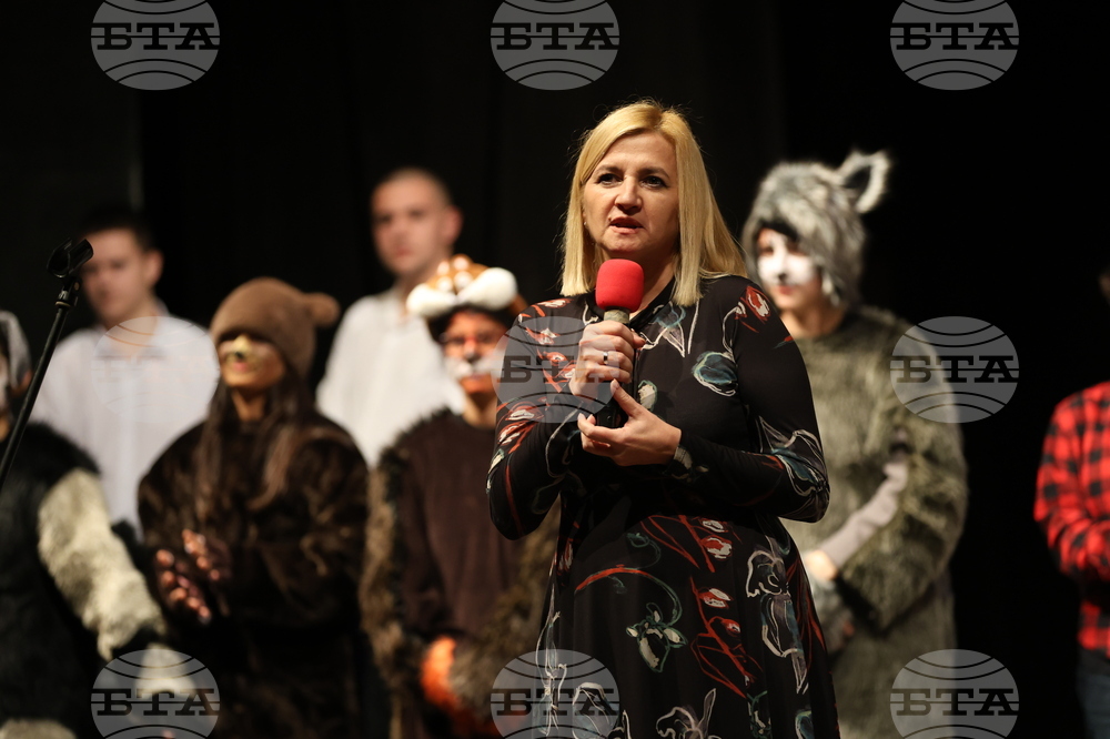 Благоевград - „Топла приказка от сняг” - благотворителен спектакъл