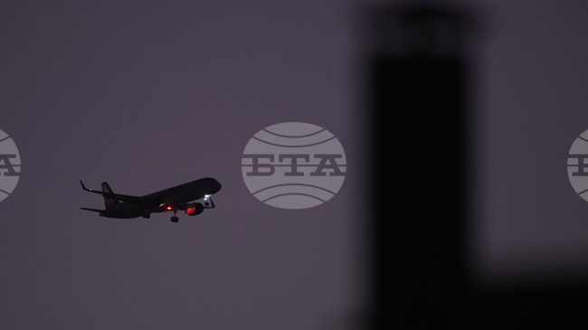 "Етихад" възобновява някои полети до Европа, съобщиха от компанията